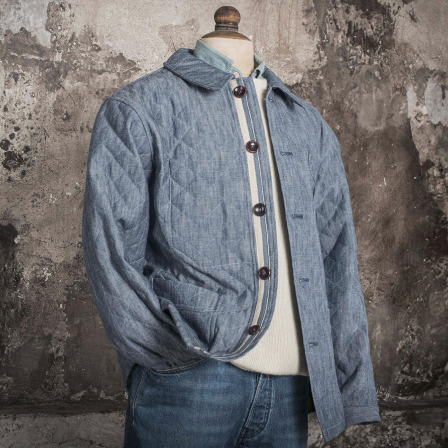 Le Bourgeron "Matelassé" Chambray (fransk arbetsjacka) Fleurs de Bagne (bild för) Le Bourgeron "Matelassé" Chambray (fransk arbetsjacka) Fleurs de Bagne